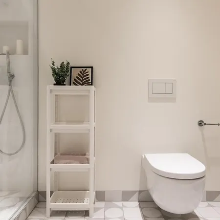 Flatbook - Center Jaglana 2 Bedrooms 50 *